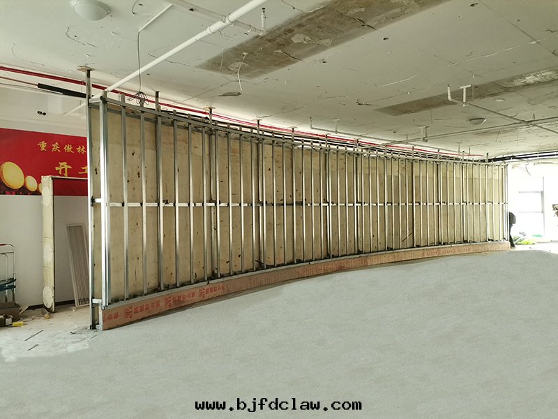 傲林(lín)科技安(ān)裝(zhuāng)LED全(quán)彩顯示屏